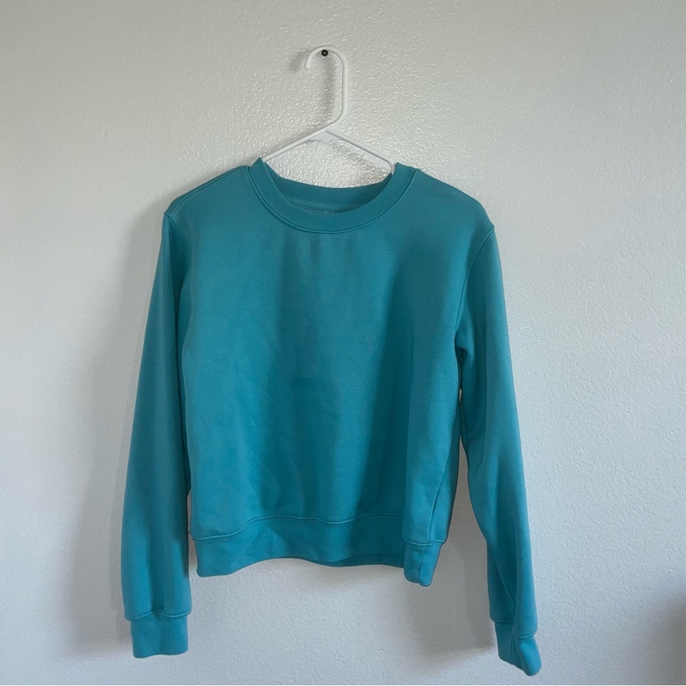 Fabletics, Size small, Matching blue sweatshirt and short set